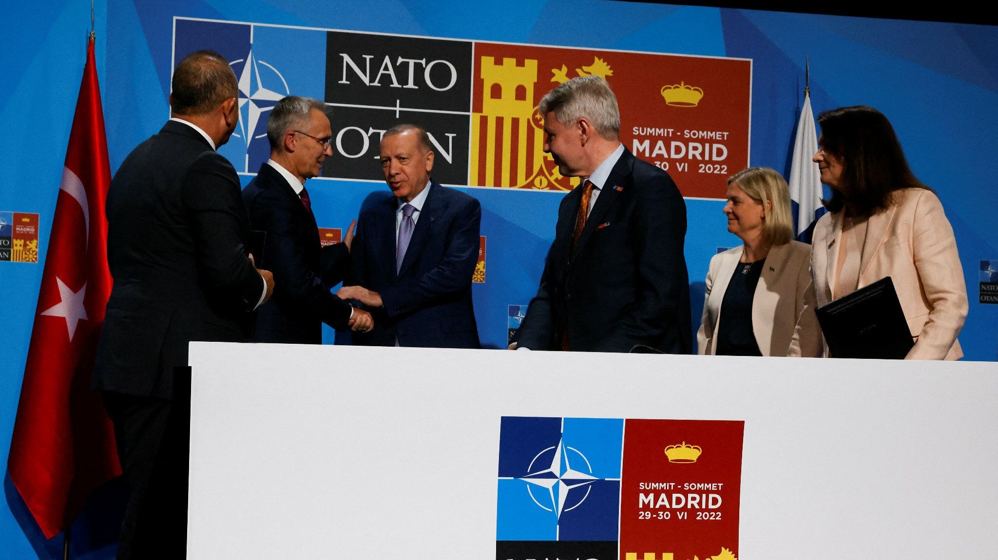 app.handelsblatt.com