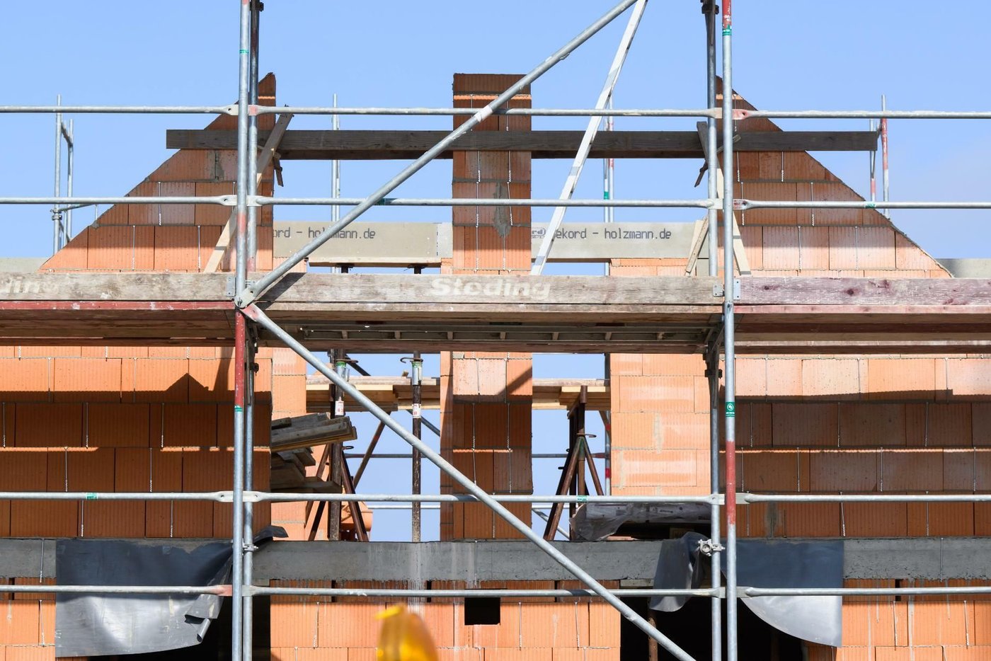 Baupreise: Wie Sie die Kosten für den Hausbau um Zehntausende Euro senken