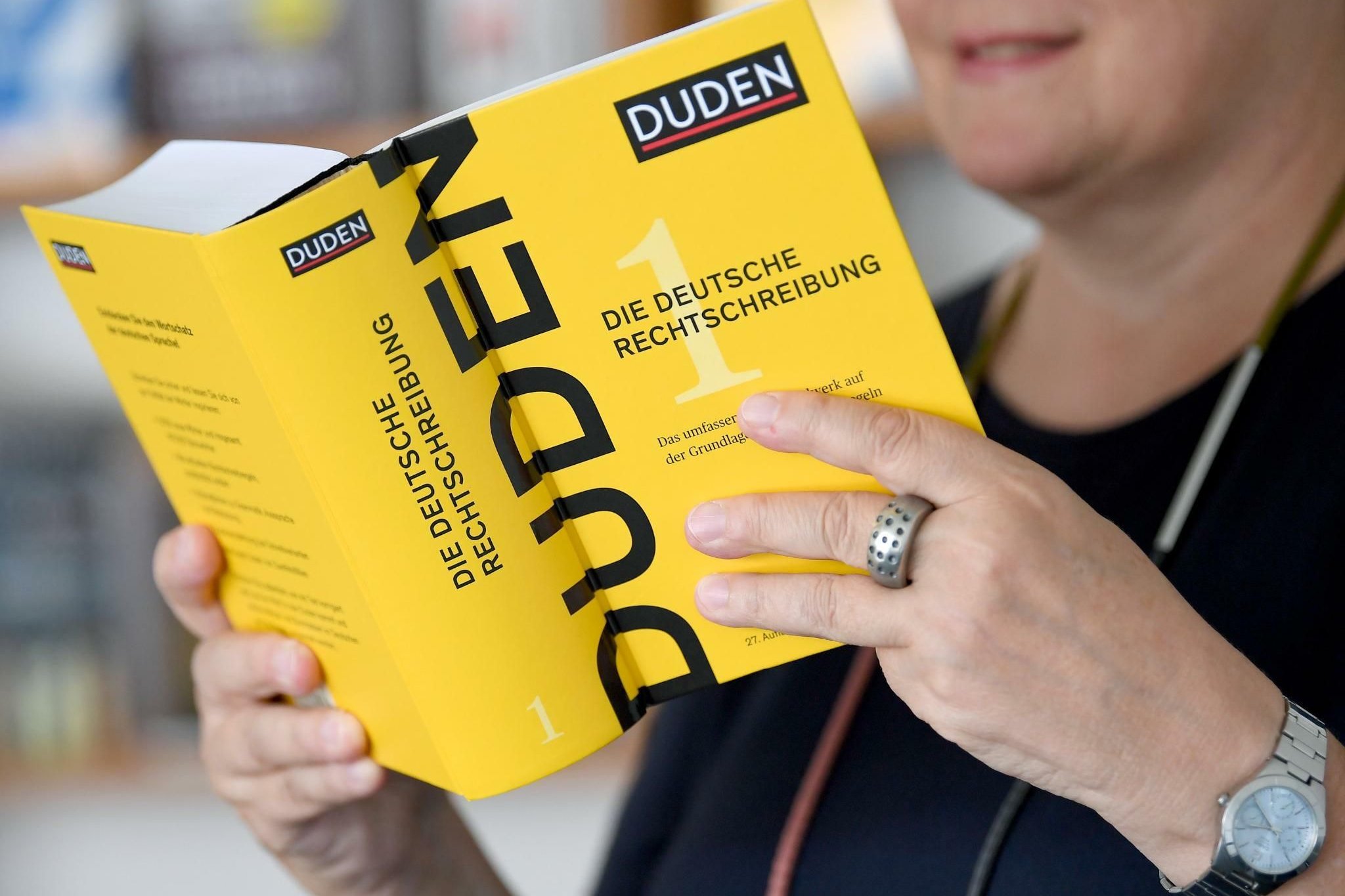 Rechtschreibrat: Genderstern noch nicht in den Duden