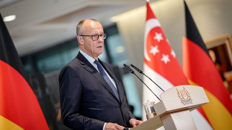 Kanzler auf Asienreise: Merz will großes Freihandelsabkommen mit Pazifik-Region