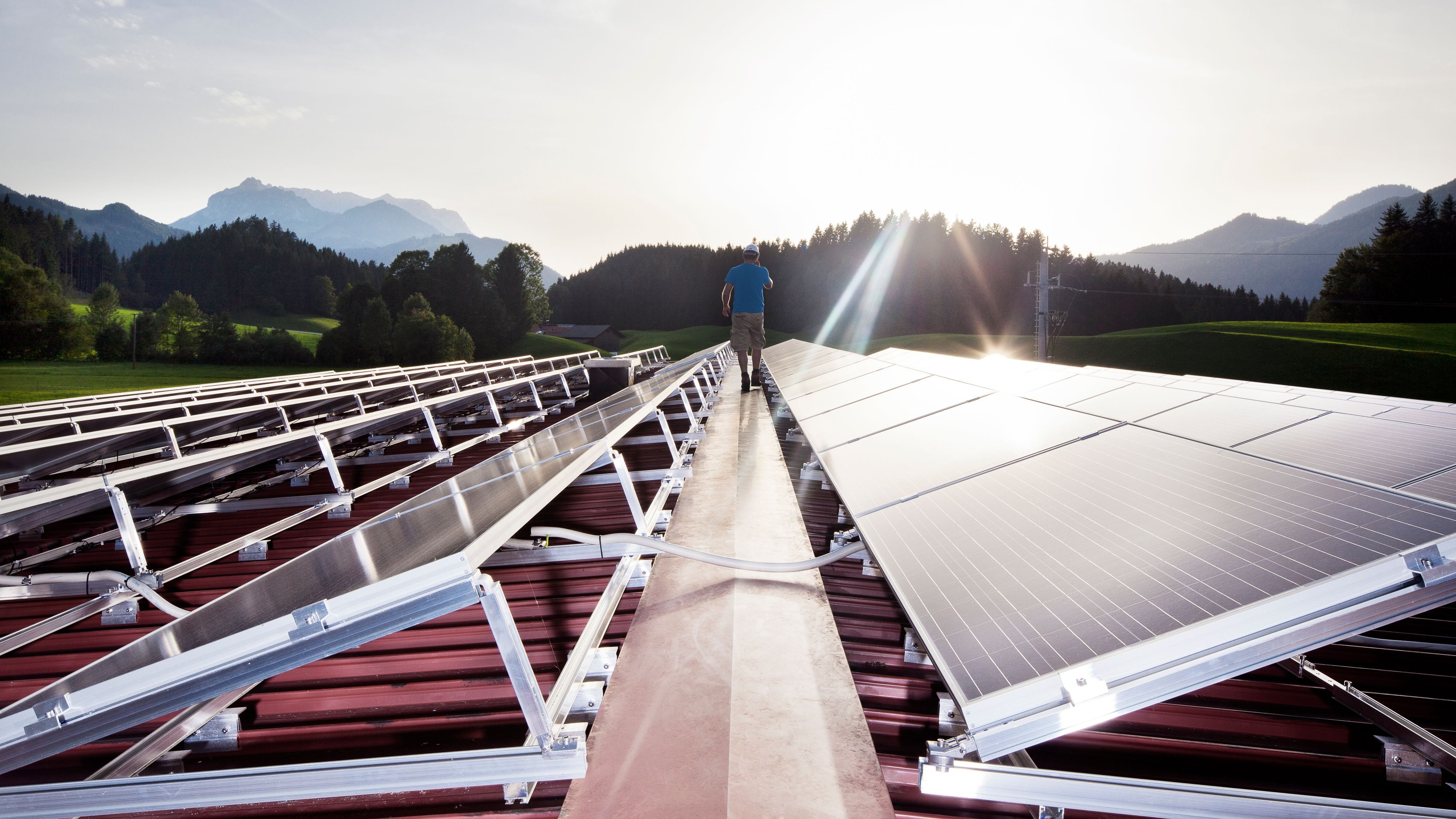 Energie: Stromerzeuger schalten immer &ouml;fter PV ab