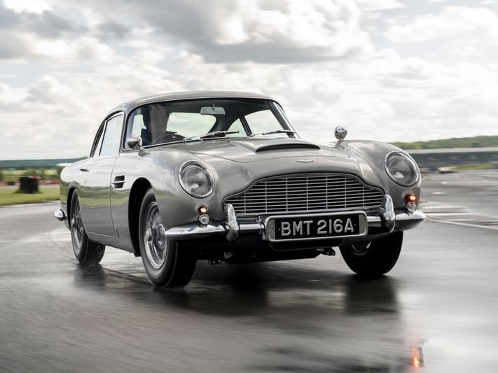 CanvasArts Aston Martin DB5 - Poster - Ohne Rahmen - James Bond