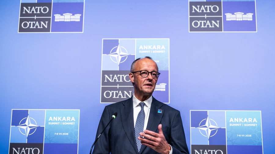 Kommentar: Merz hat seine Glaubwürdigkeit verspielt, aber die Nato gerettet