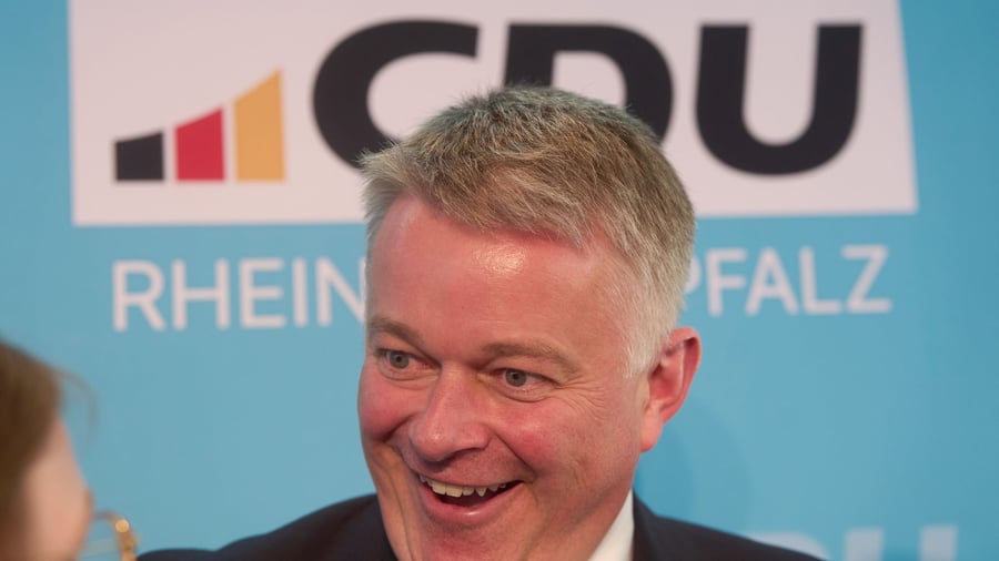Regierungsbildung: CDU und SPD stimmen für Koalitionsvertrag in Rheinland-Pfalz