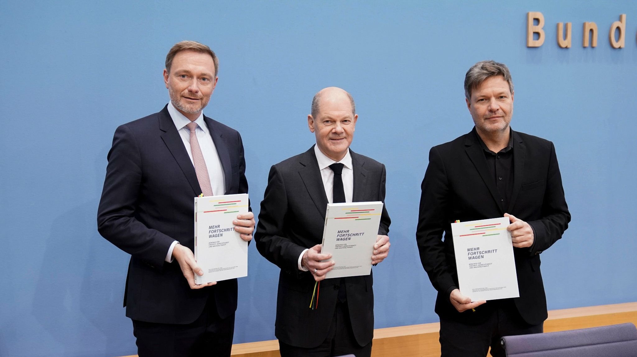 www.handelsblatt.com