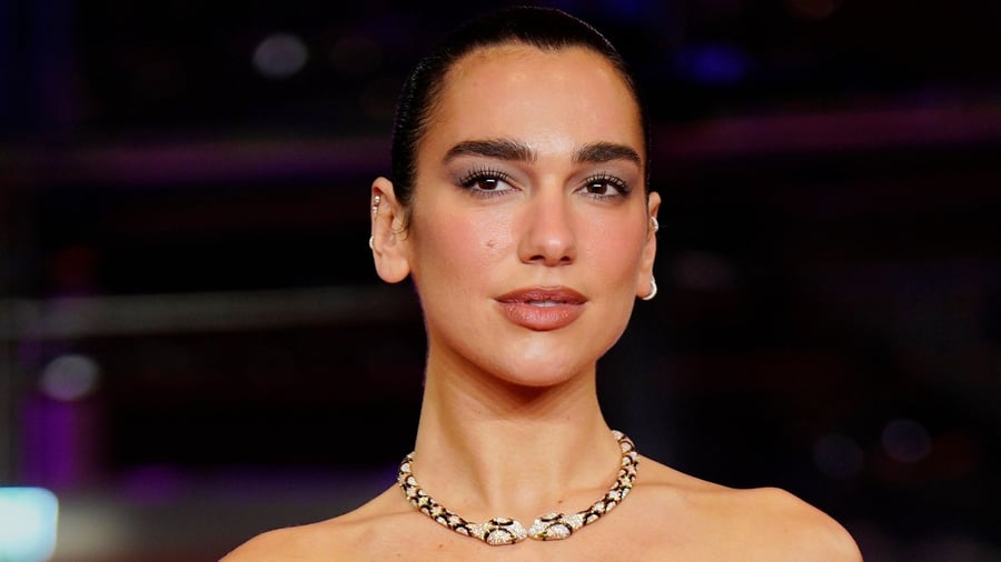 Rechtsstreit: Sängerin Dua Lipa verklagt Samsung wegen Werbung für TV-Geräte