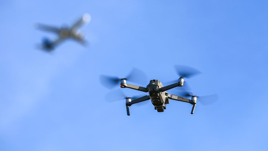 Deutsche Flugsicherung: Mehr Drohnensichtungen an deutschen Flughäfen