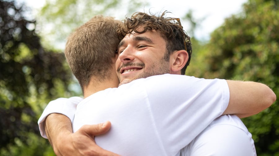 Freundschaft: Soziale Medien ersetzen keine echten Kontakte