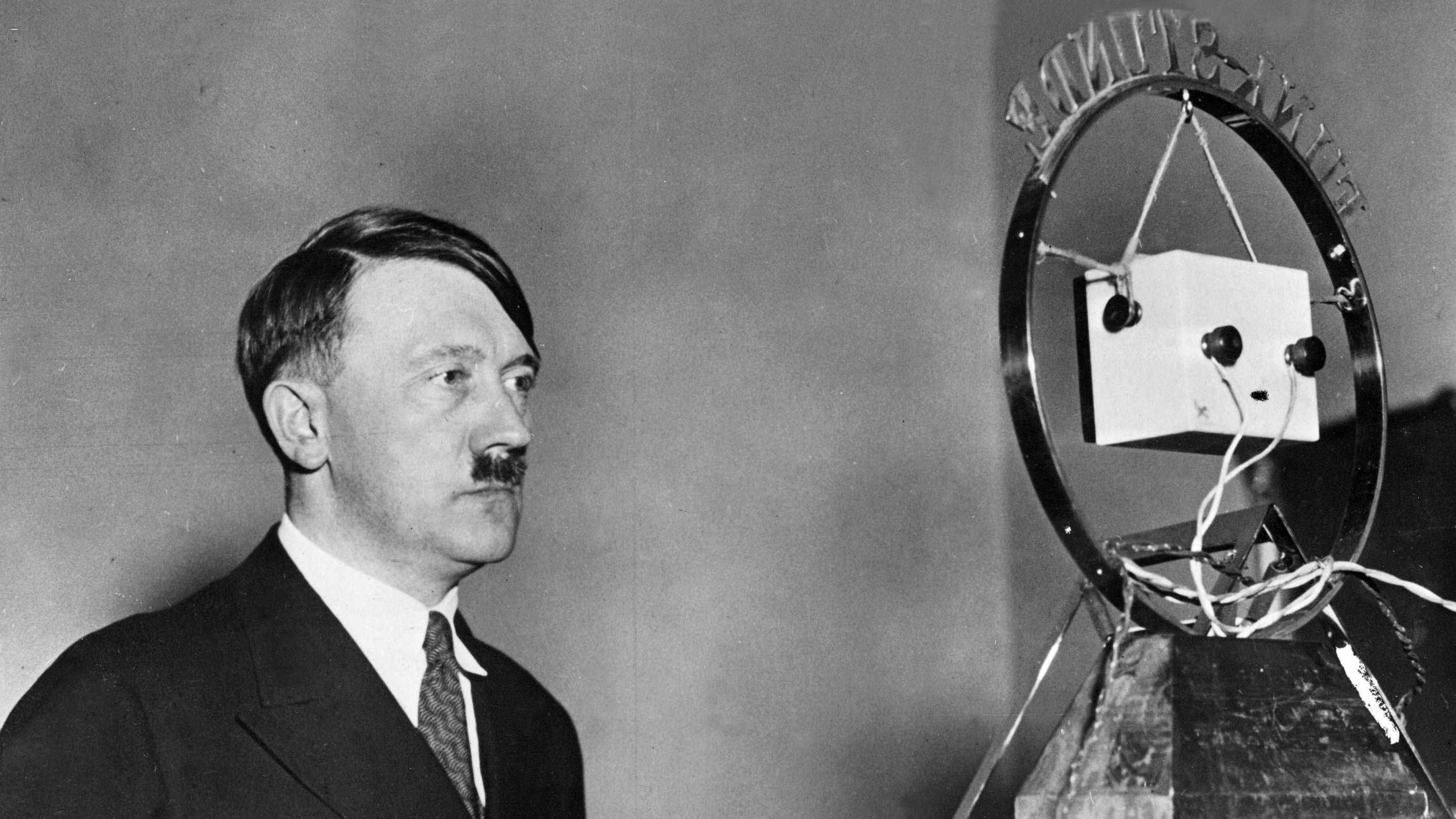 Von Hitler bis Putin – wie interviewt man einen Diktator?