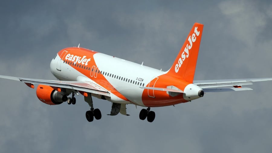 Billigflieger: Easyjet mit Verlusten wegen hoher Kerosinpreise