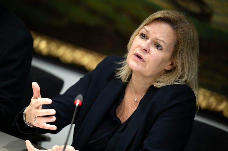 Faeser will Huawei-Pakt der Deutschen Telekom prüfen