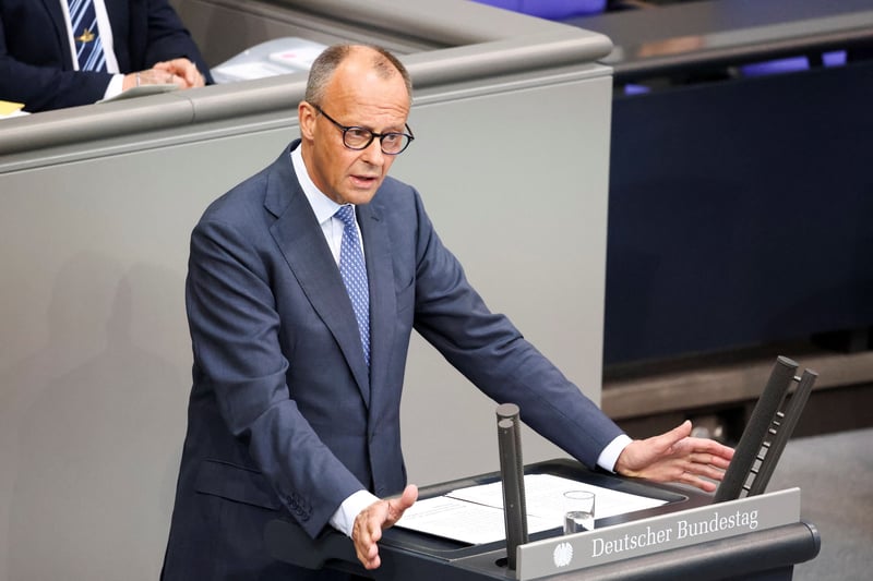 Bundespolitik: Merz gibt Regierungserklärung im Bundestag ab